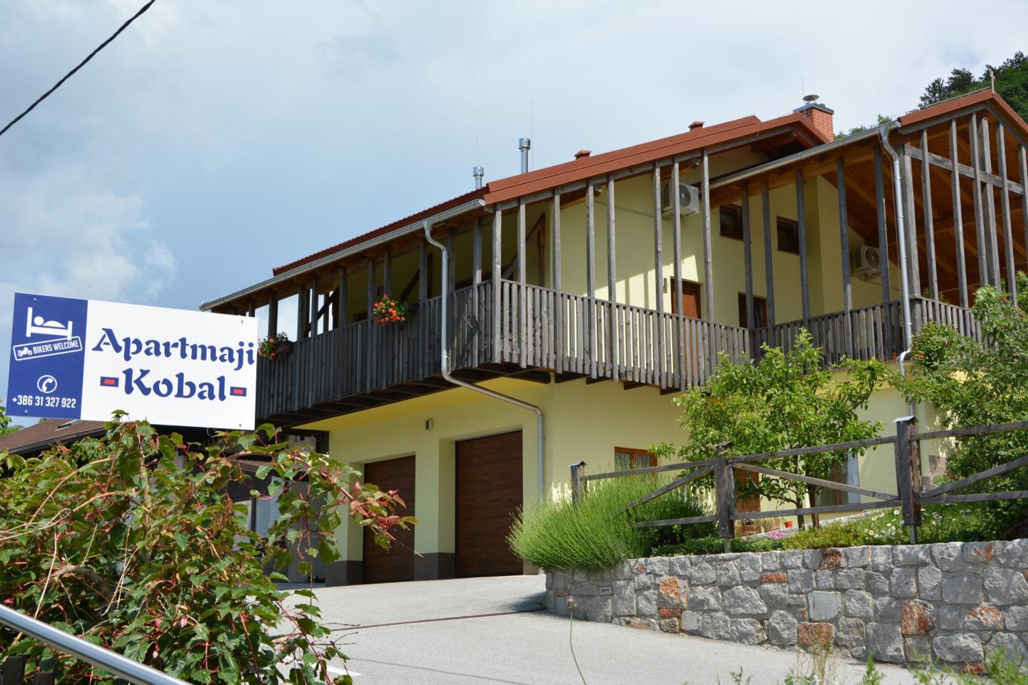 Apartmaji Kobal Col Exterior photo